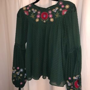 Zara pleasant top with flower embroidery